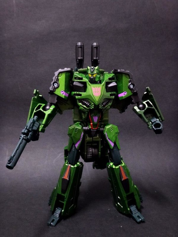 Takara Tomy Fall Of Cybertron Bruticus Combaticons  Game Colors Transformers Image  (16 of 50)